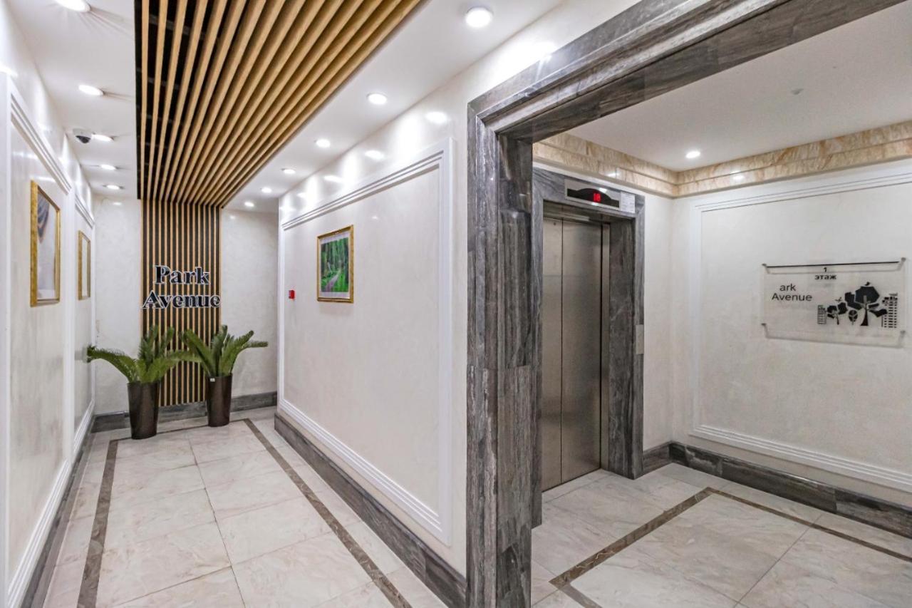 Park Avenue Напротив Ботанического Сада Astaná Exterior foto