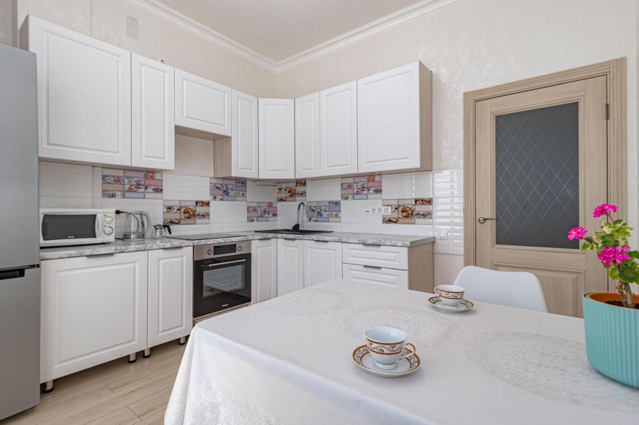 Park Avenue Напротив Ботанического Сада Astaná Exterior foto