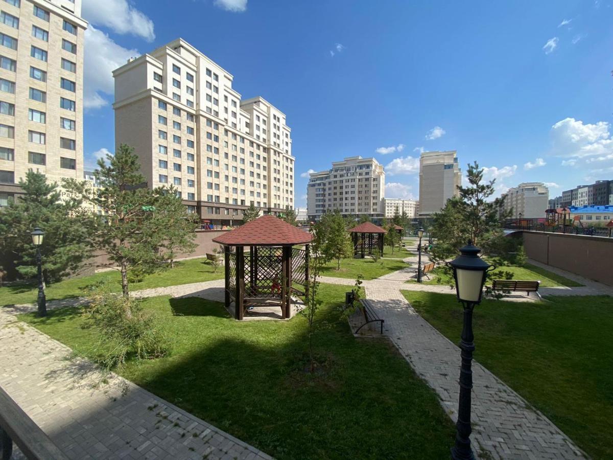 Park Avenue Напротив Ботанического Сада Astaná Exterior foto