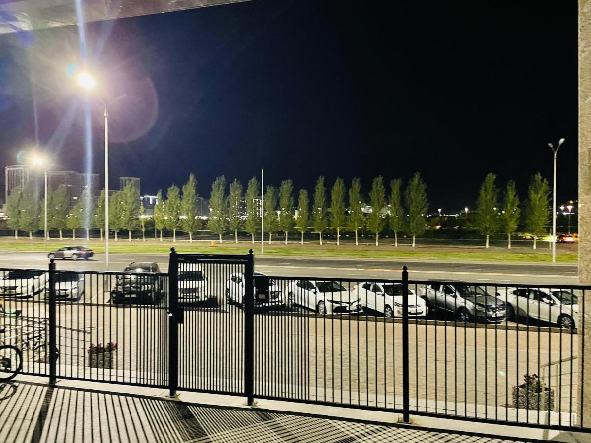 Park Avenue Напротив Ботанического Сада Astaná Exterior foto
